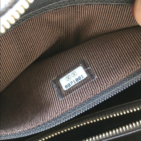 AUTHENTIC CHANEL handbag - Picture 9 of 10